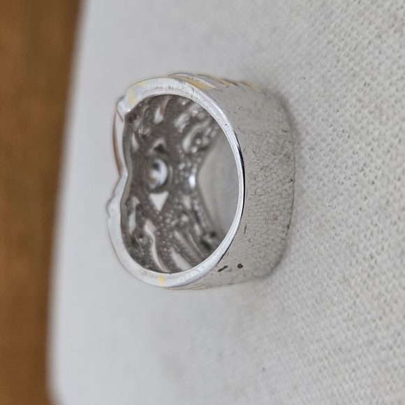 Two-Tone Rhinestone Ring Size 9 - Picture 4 of 6